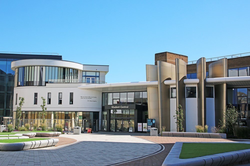 Trường University of Huddersfield 1