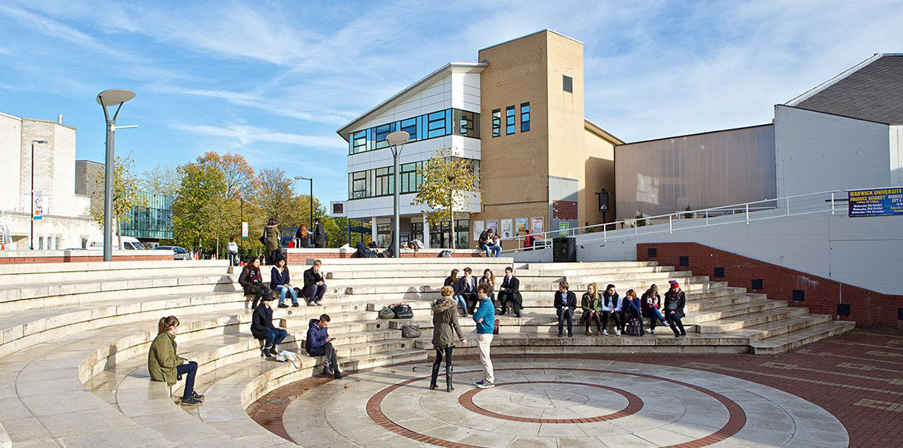 ĐIỂM NỔI BẬT CỦA THE UNIVERSITY OF WARWICK