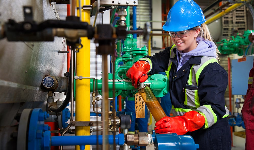 NHỮNG LÍ DO NÊN HỌC NGÀNH PETROLEUM ENGINEERING TẠI MỸ