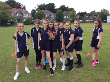 TRƯỜNG TRUNG HỌC KINGSWAY ACADEMY - BANG ONTARIO